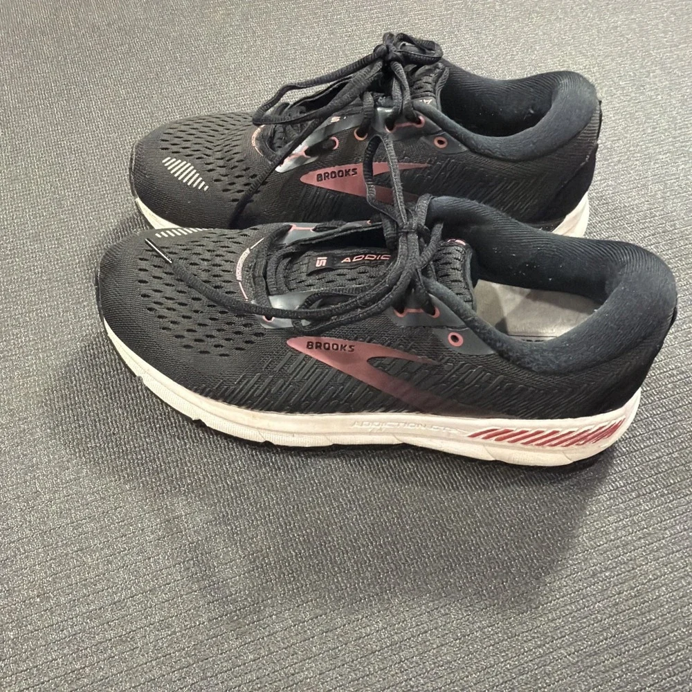 Brooks addiction gts